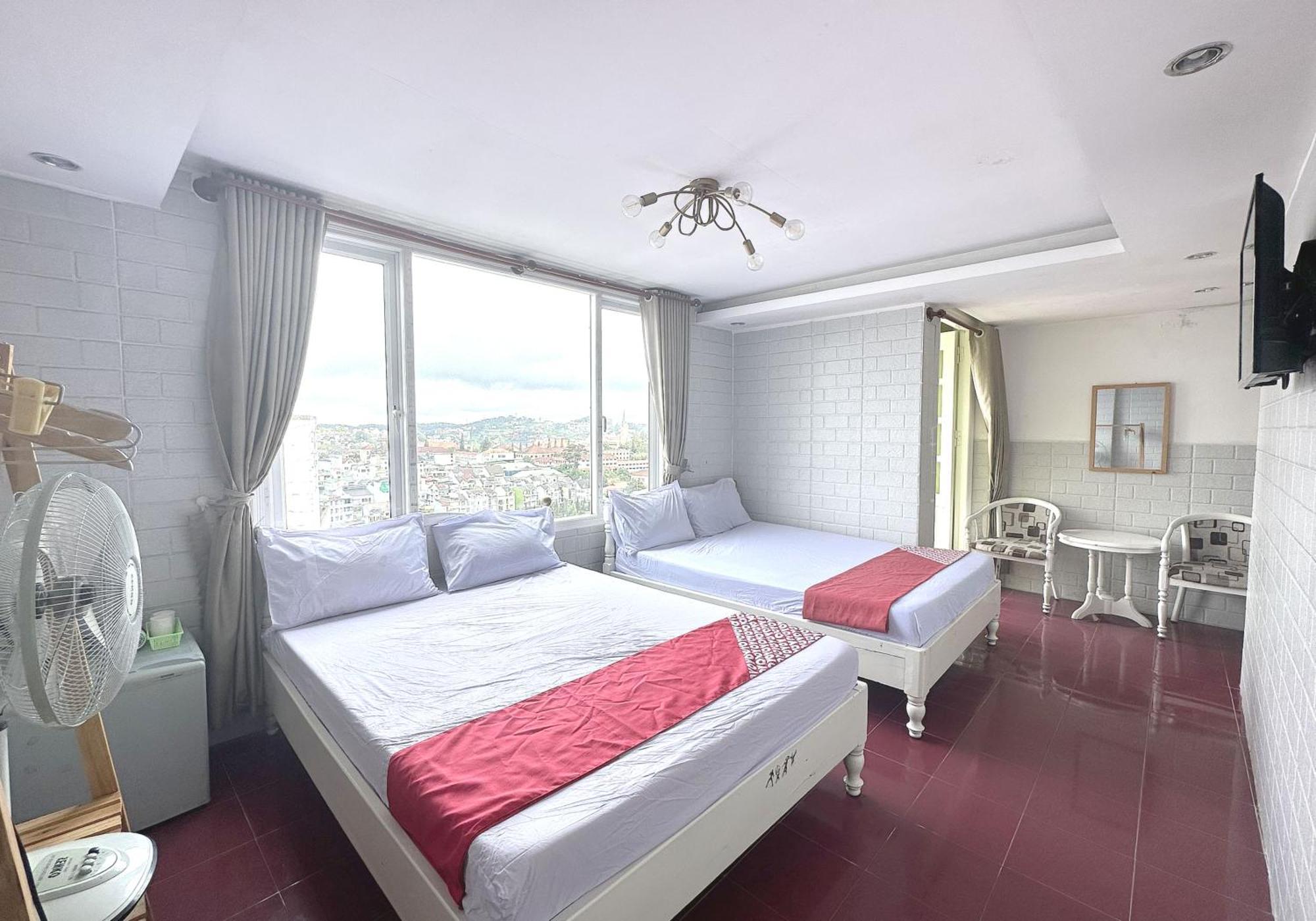 Khách Sạn LÊ VŨ Đà Lạt Extérieur photo