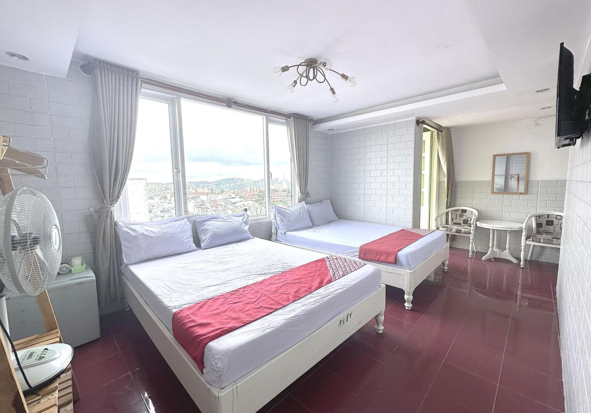 Khách Sạn LÊ VŨ Đà Lạt Extérieur photo