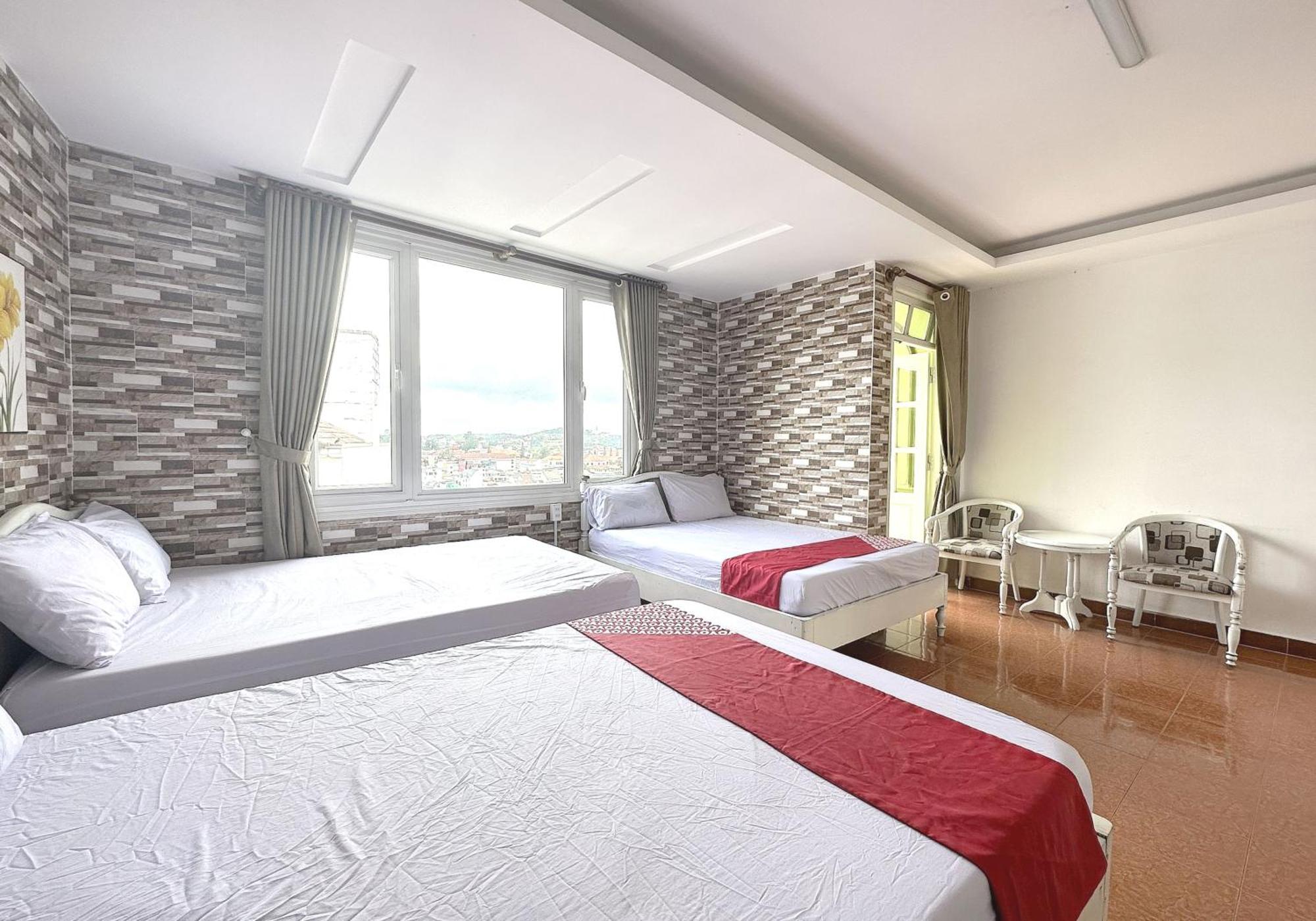 Khách Sạn LÊ VŨ Đà Lạt Extérieur photo
