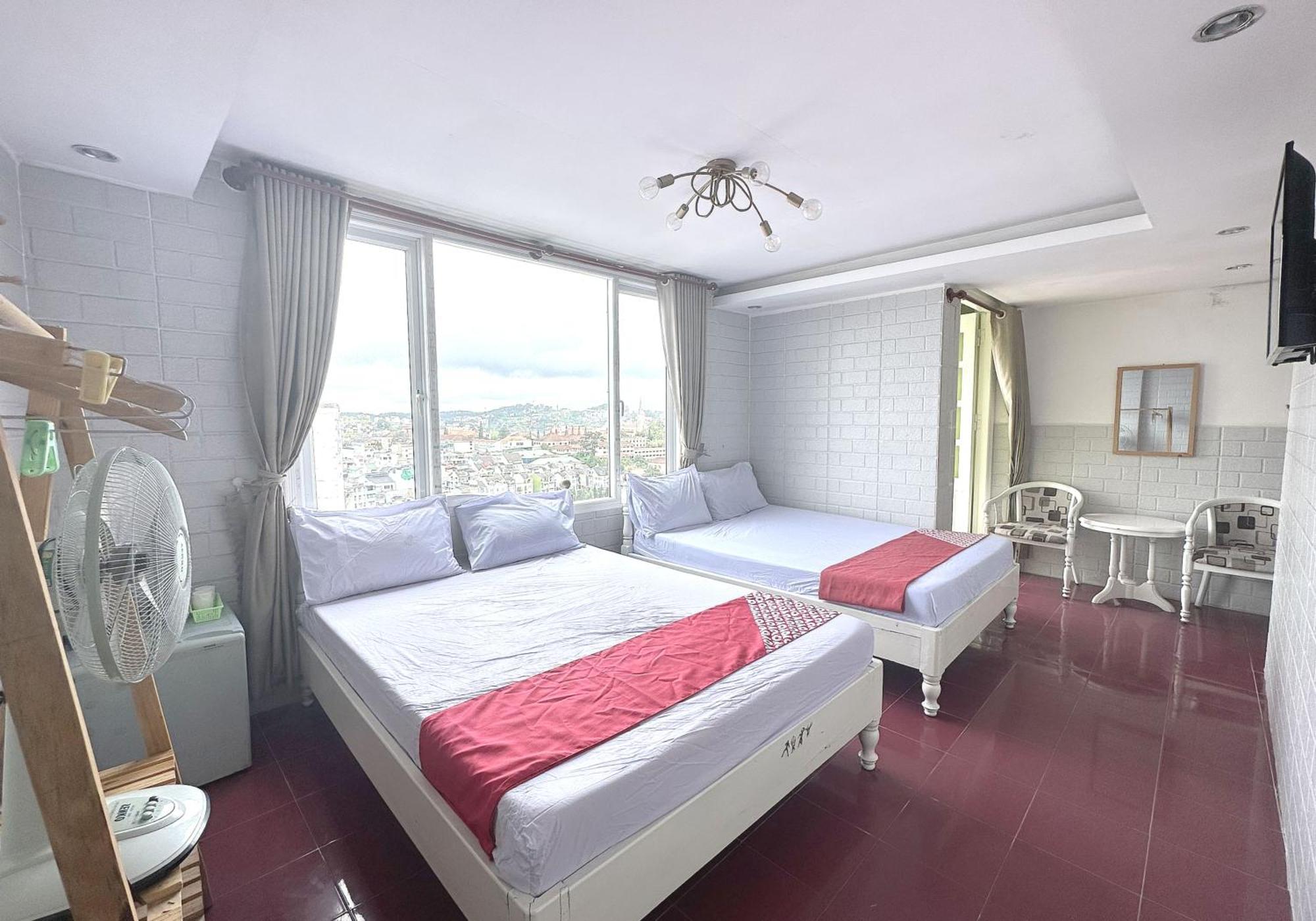 Khách Sạn LÊ VŨ Đà Lạt Extérieur photo