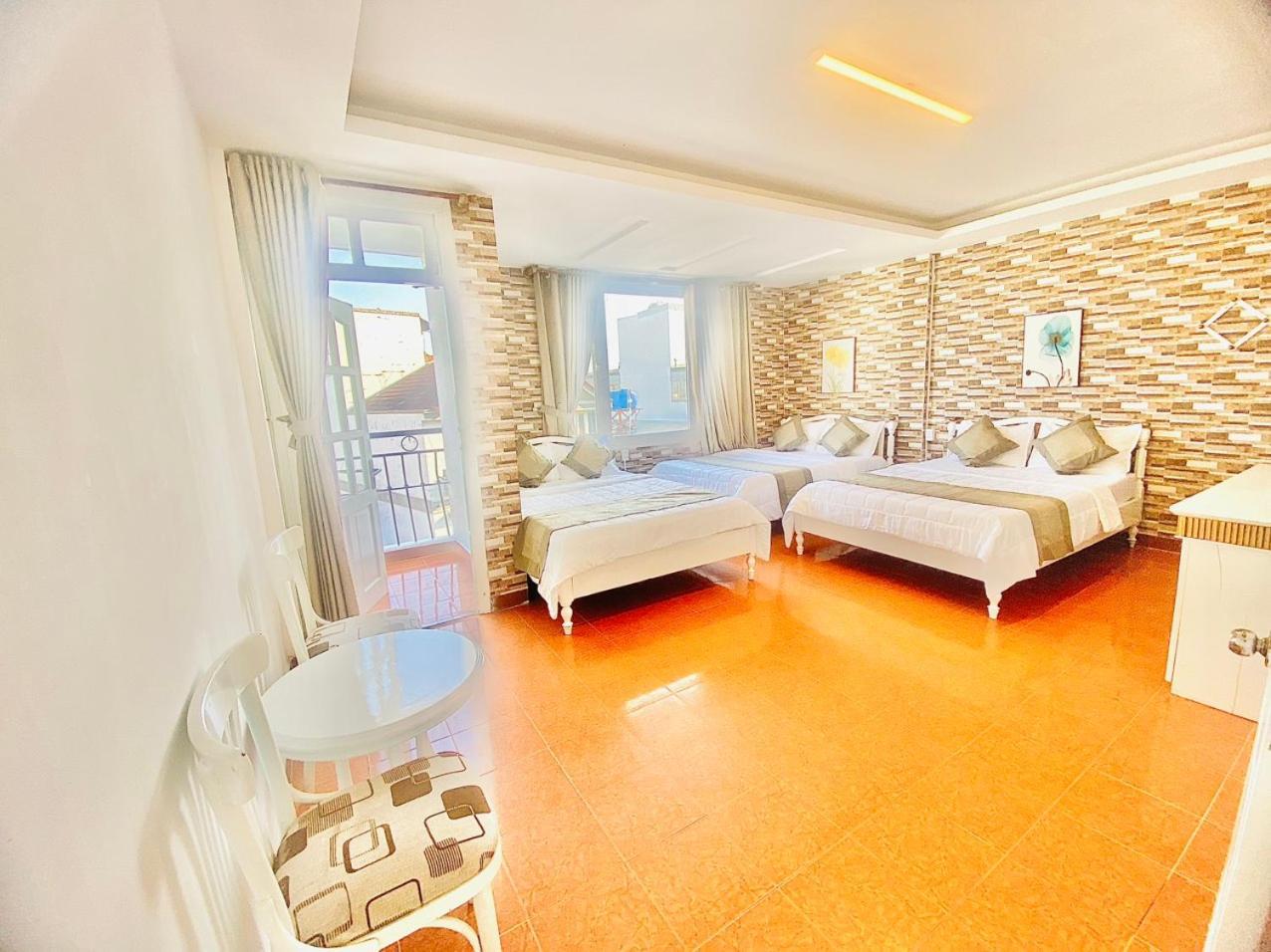 Khách Sạn LÊ VŨ Đà Lạt Extérieur photo