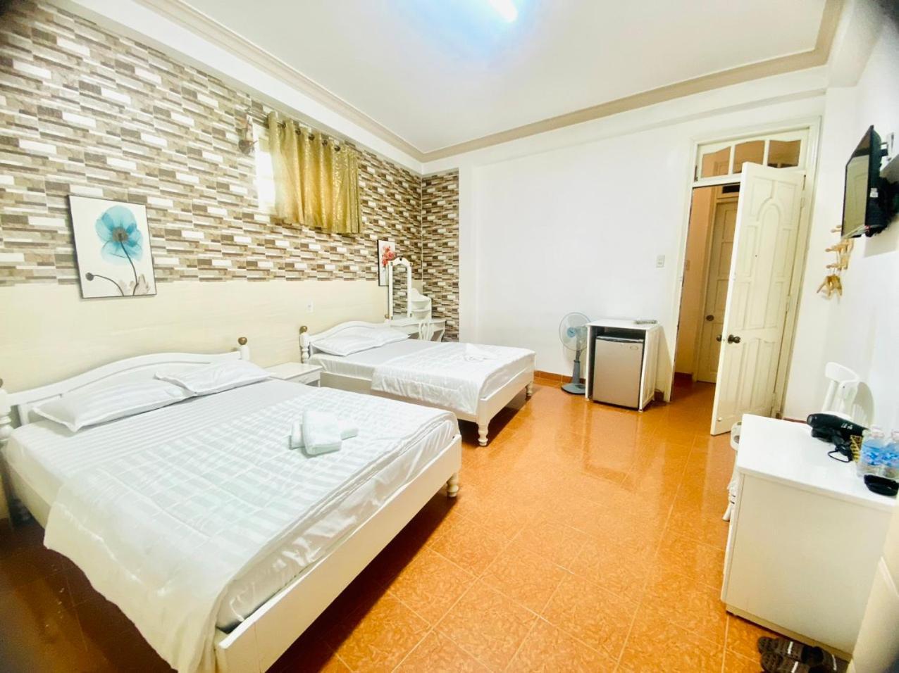 Khách Sạn LÊ VŨ Đà Lạt Extérieur photo