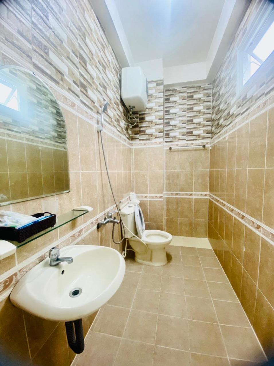 Khách Sạn LÊ VŨ Đà Lạt Extérieur photo