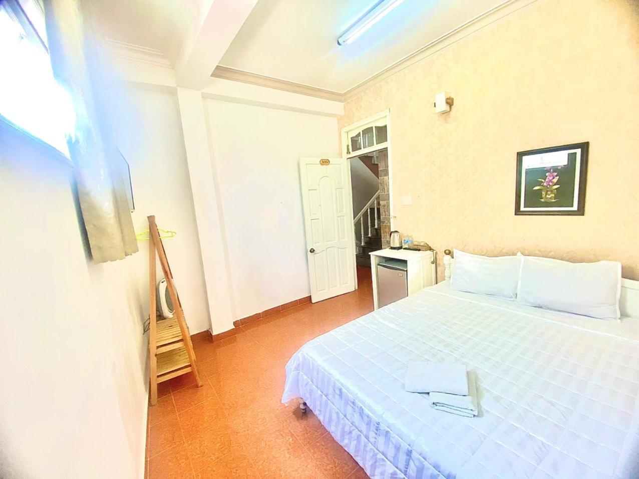 Khách Sạn LÊ VŨ Đà Lạt Extérieur photo
